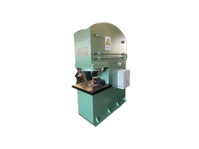 如何正确规范的操作校平机